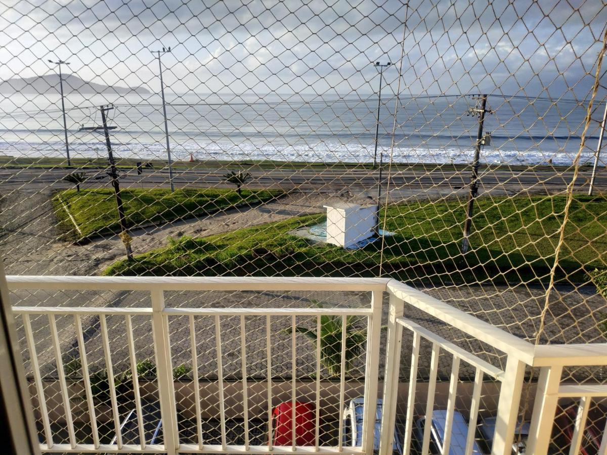 Ap Frente Para O Mar Caraguatatuba Exteriör bild
